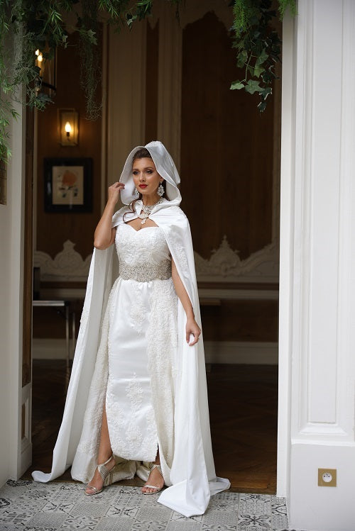 Badroune en satin duchesse