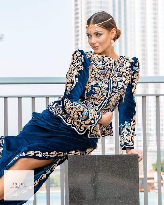 Ensemble karakou bleu élégant