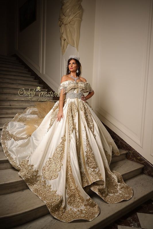 Robe caftan beige princesse